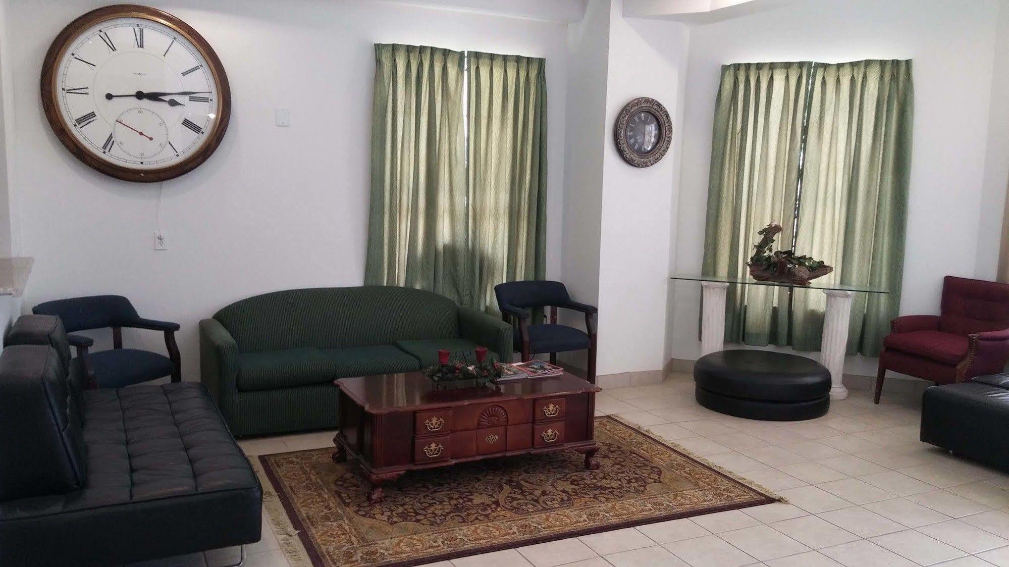 Country Regency Inn & Suites Manvel Εξωτερικό φωτογραφία